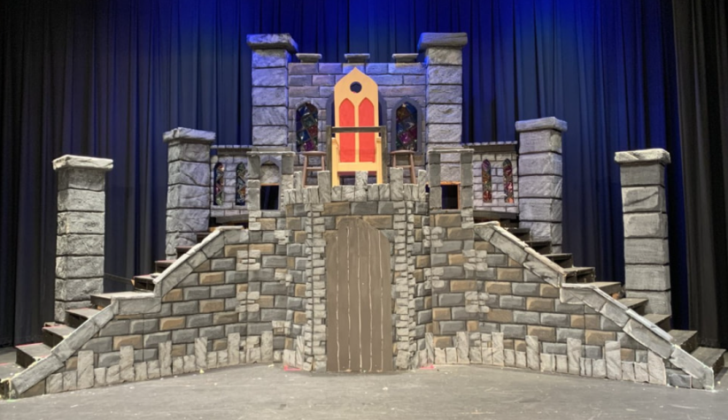 Foam castle set piece for event display